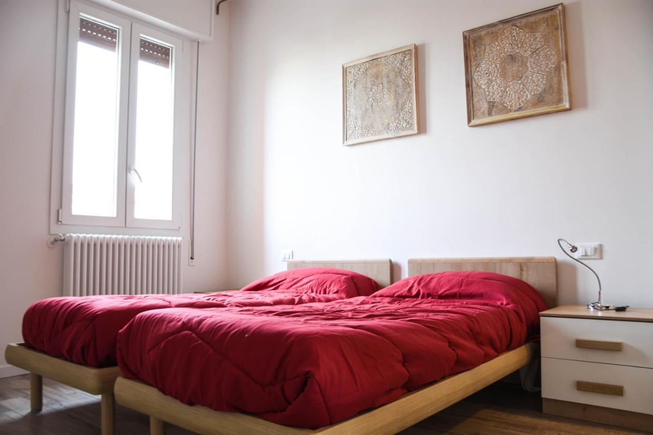 Bologna Accommodation - Fiera - Self Checkin - 24H Екстер'єр фото