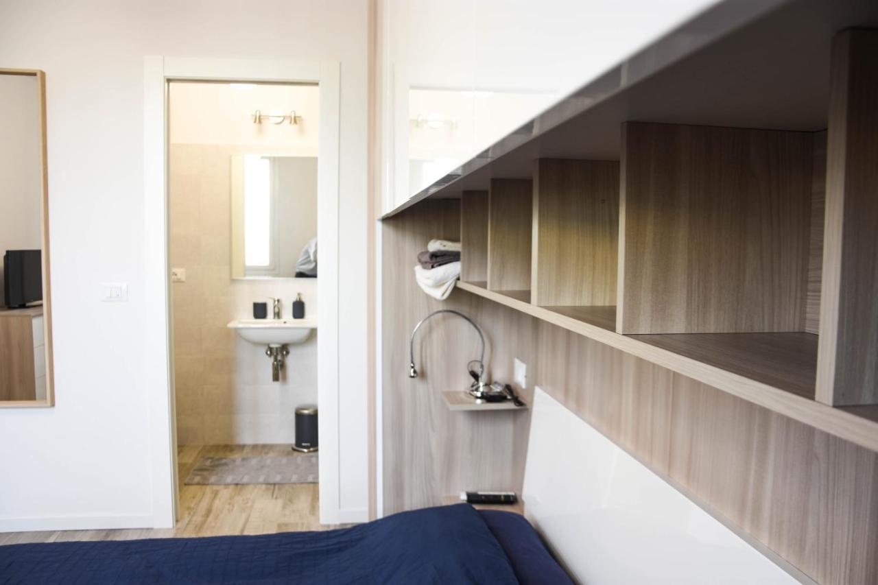 Bologna Accommodation - Fiera - Self Checkin - 24H Екстер'єр фото