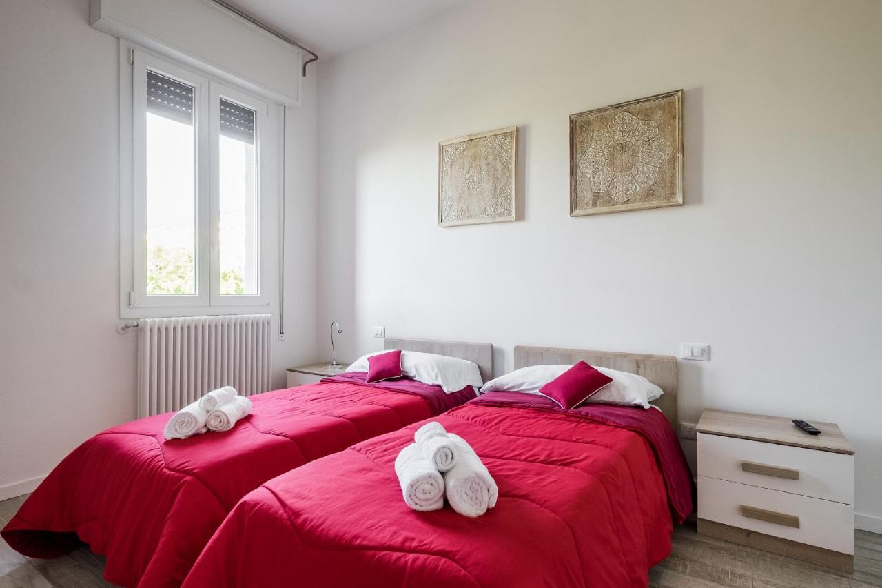 Bologna Accommodation - Fiera - Self Checkin - 24H Екстер'єр фото