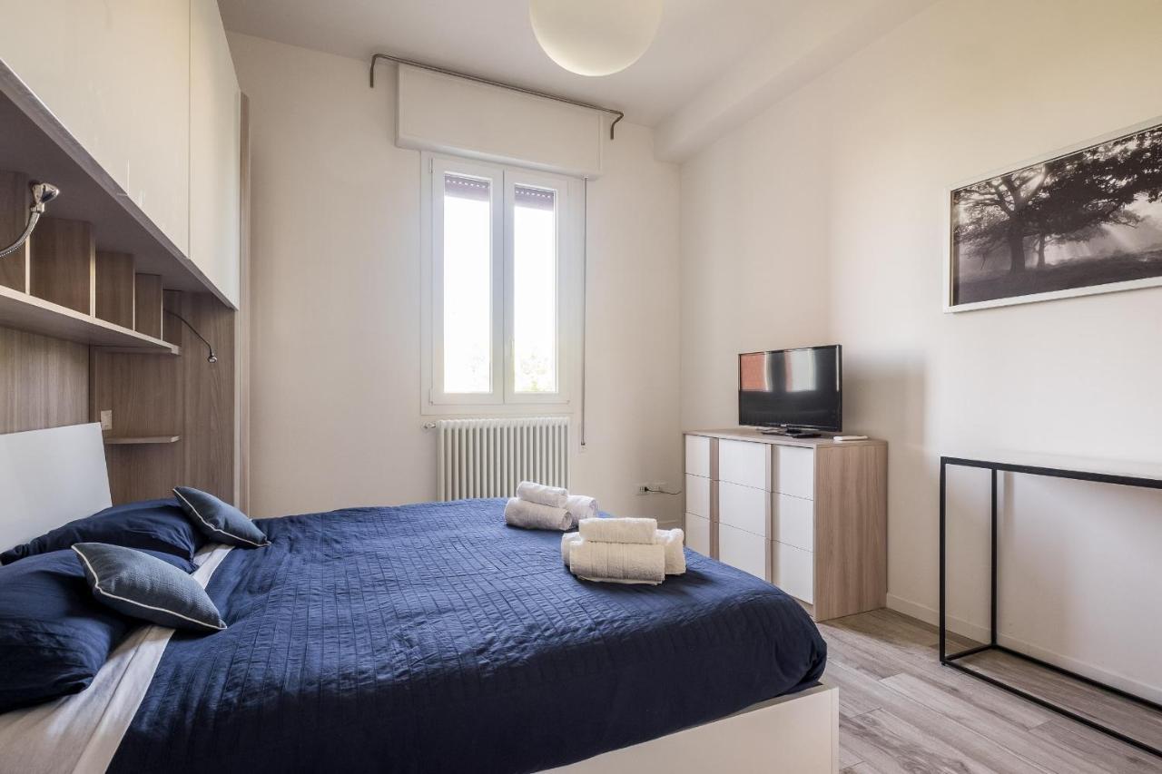 Bologna Accommodation - Fiera - Self Checkin - 24H Екстер'єр фото